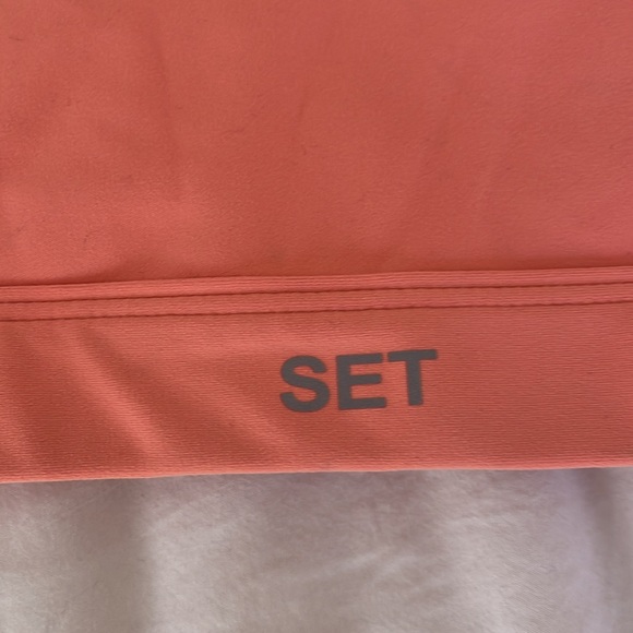 Set Active Leggings and Crop Top Set - Picture 5 of 8